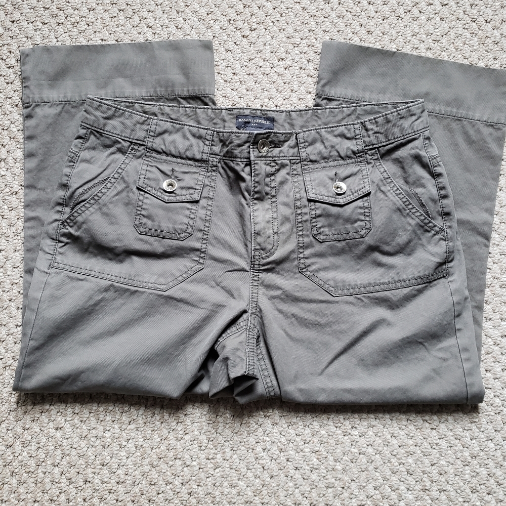 Banana Republic Capri Pants